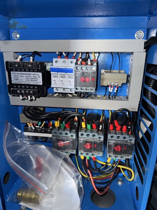 Компрессор винтовой Оптом Первые руки с инвертором kampressor акция