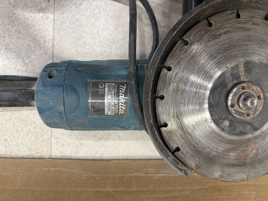 Болгарка, Makita 230