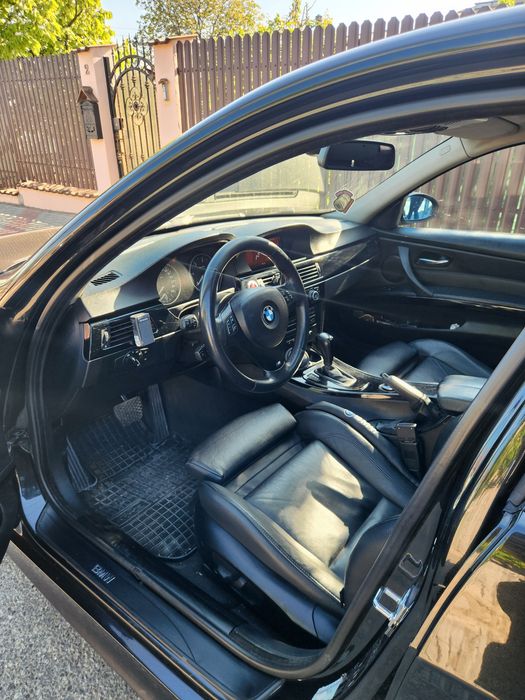 BMW E90 325d (3.0d)