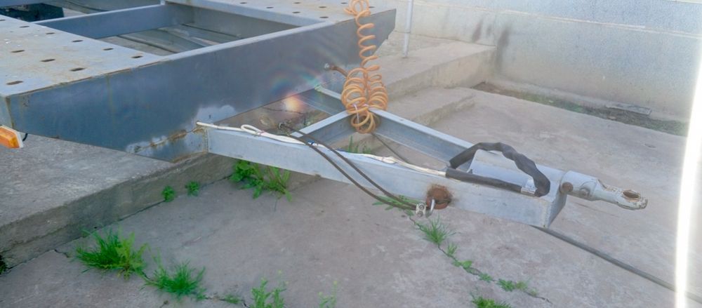 Прицеп для эвакуатора