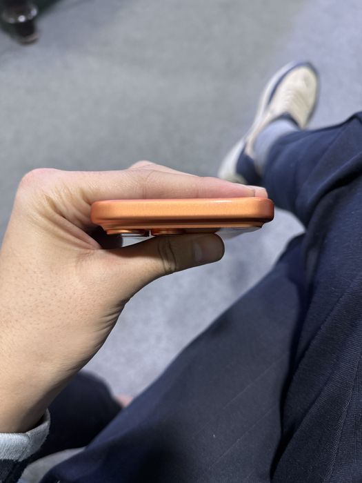 iphone 17 pro max 256 GB orange 93%