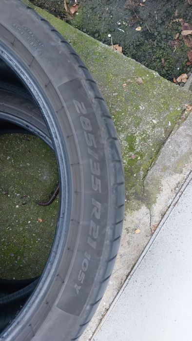 Anvelope 255 40 285 35 R21