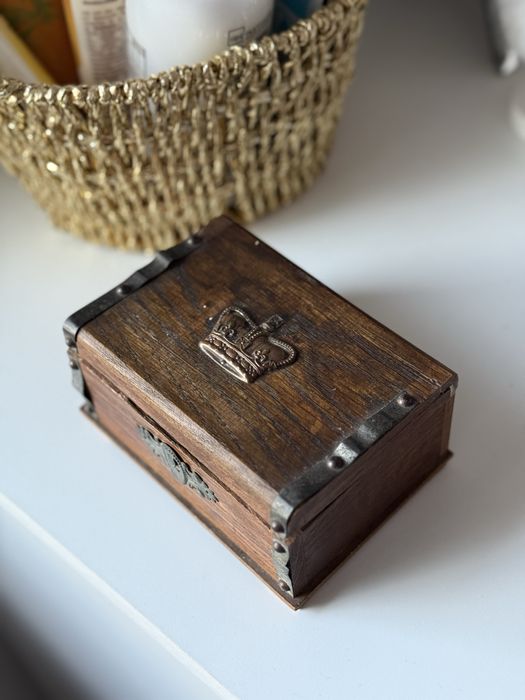 Cufar lemn miniatura/Depozitare Obiecte/Accesorii