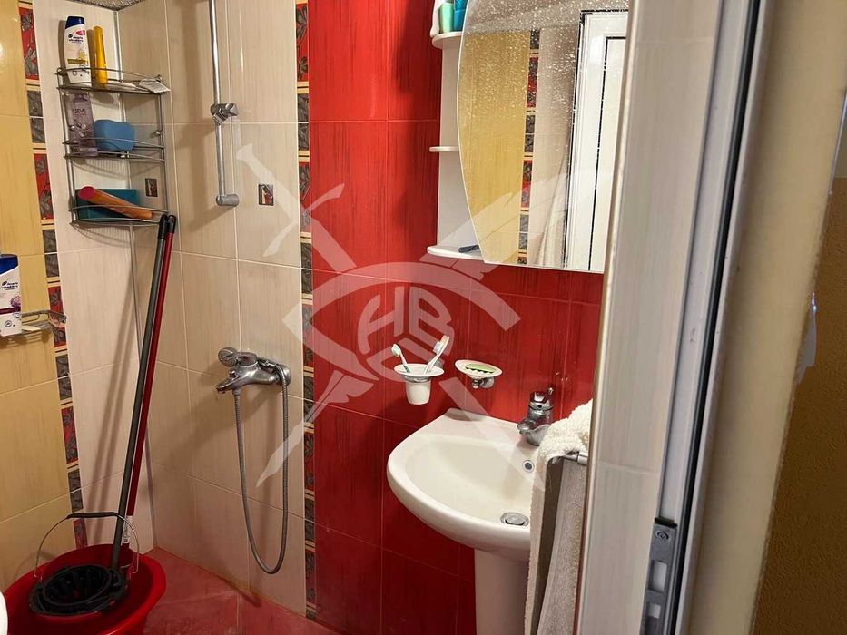 Продава се Къща в с. Безден, Област София-област - 250 кв.м за 1680 €/кв.м - Снимка #12