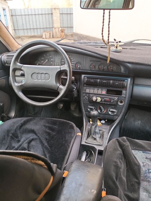 Срочно Продам Ауди с4 2.3