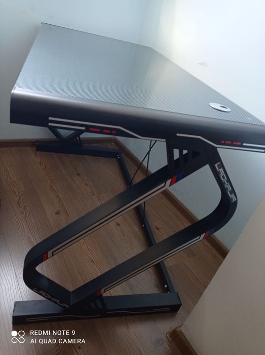 Стол компьютерный 110см 60см 75см