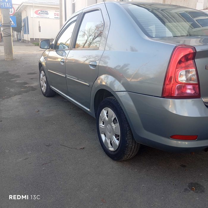 dacia logan 2009 benzina 1,6 16v proprietar