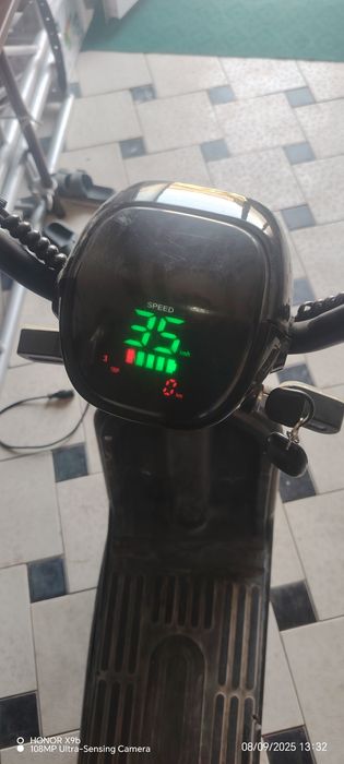 skuter xolati kirlolari eskirgan probeg 40ming yurgan yurishi yaxshi