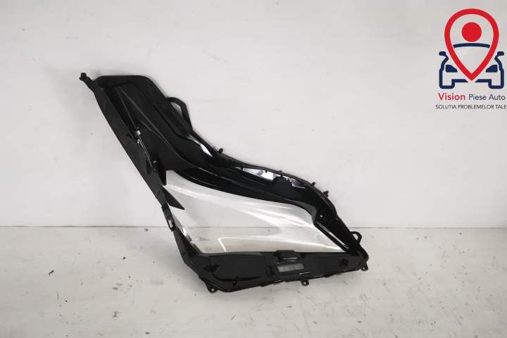 Левски РХ / Lexus RX 4 Оригинално ляво фарове стъкло в добро състояние