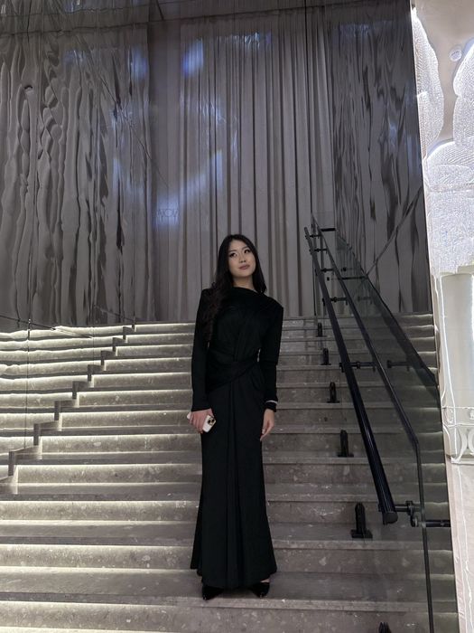 черное вечерное платье 8500тг