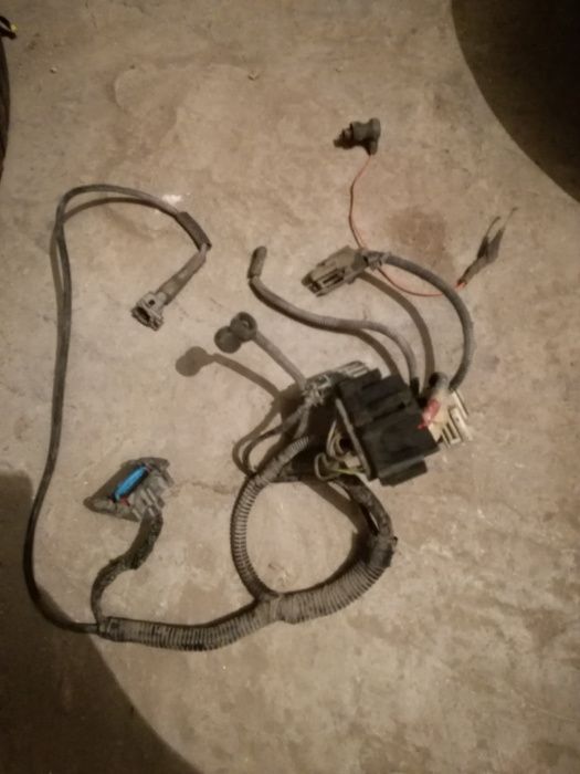 форд фиеста мк3 бензин 1.4 карбуратор Налични са само частите в Описан