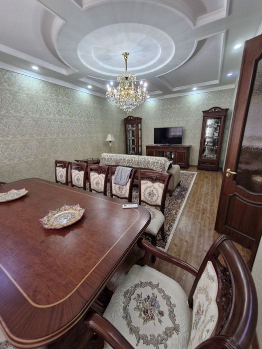 Срочно Сдается Мирзо Улугбекский р-н шикарный большой дом