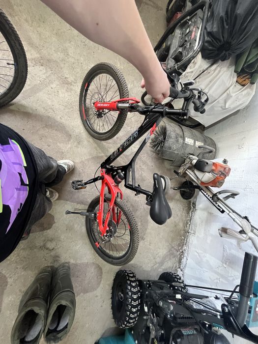 Ведоспиед unior двух подвес