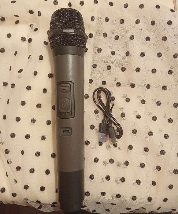 Boxa bluetooth cu microfon