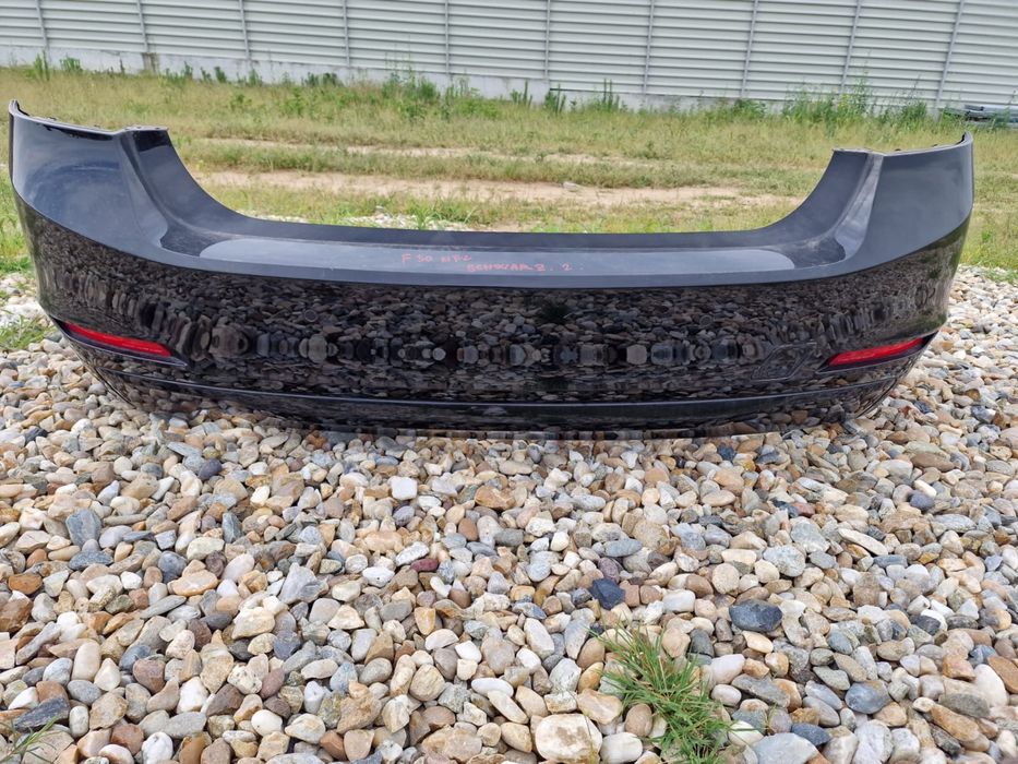 Bara spate BMW f30
