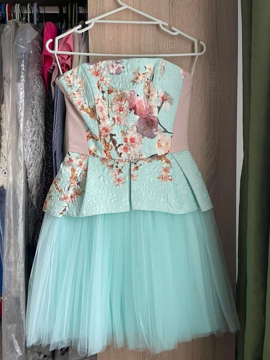 Vand rochie Laura Ciobanu marimea S