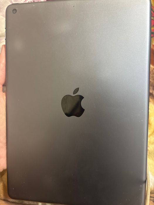 iPad 9th 64 gb..