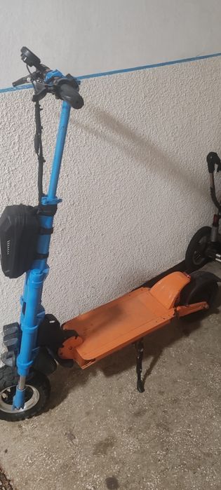 Vând sau schimb trotineta 65kmh