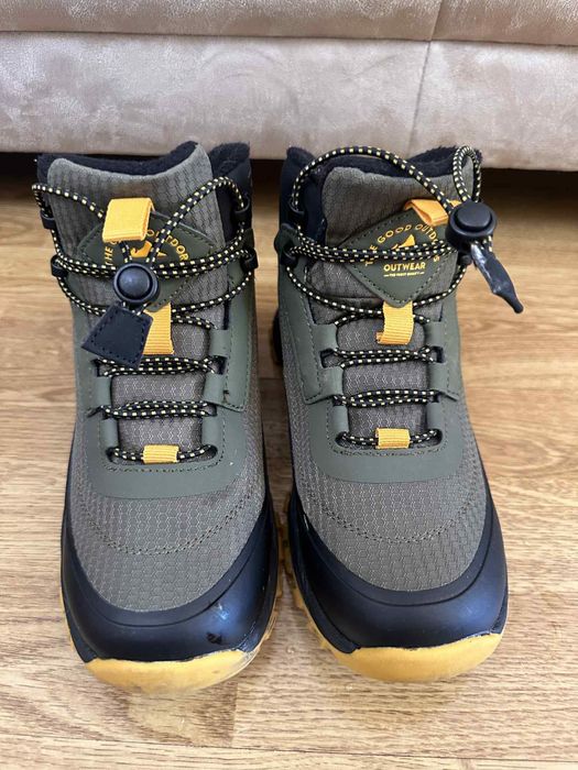 Зимни боти Reserved