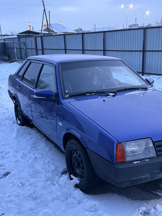ВАЗ 21099 в отличном состоянии