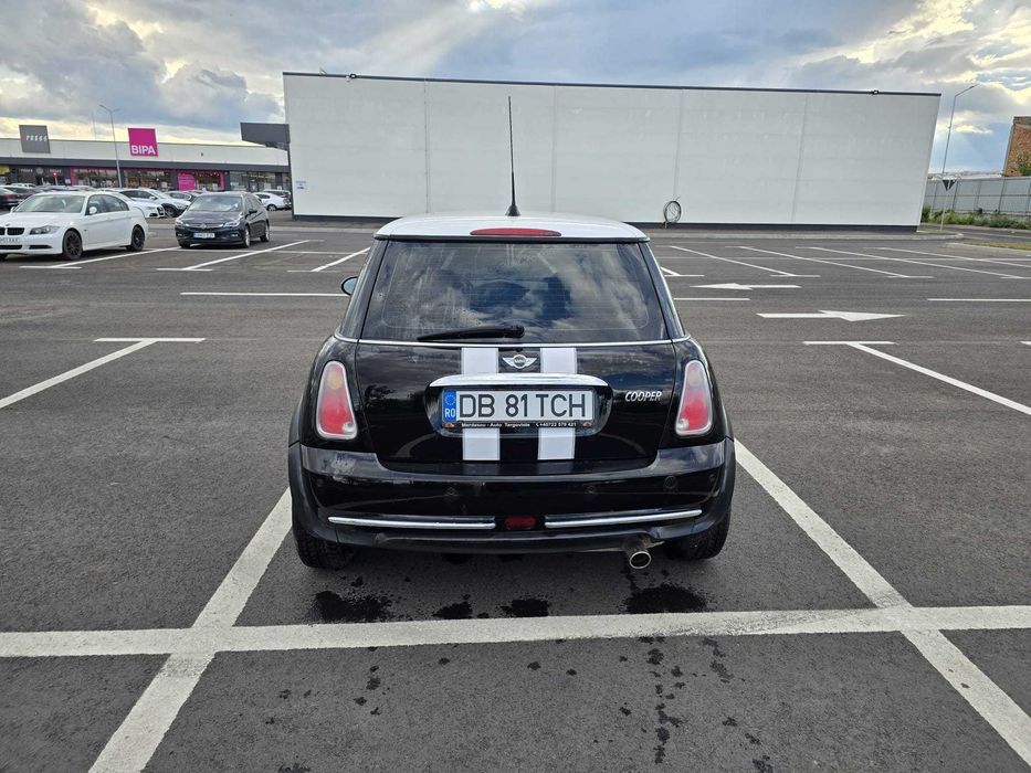 Vând MINI Cooper R50  benzina, 2006, 153.000 Km