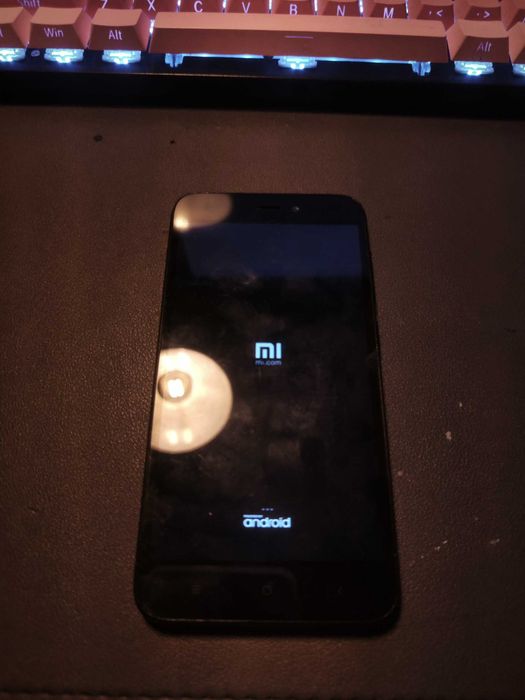 Redmi Go в отличном состоянии