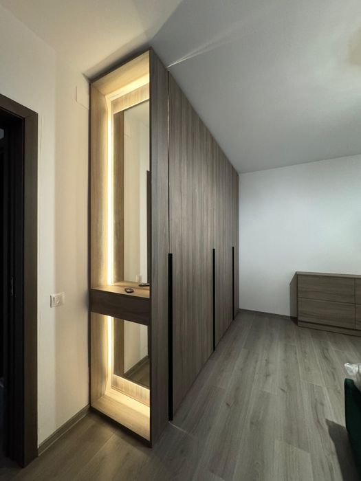 Apartament complet mobilat si utilat. Prima închiriere.