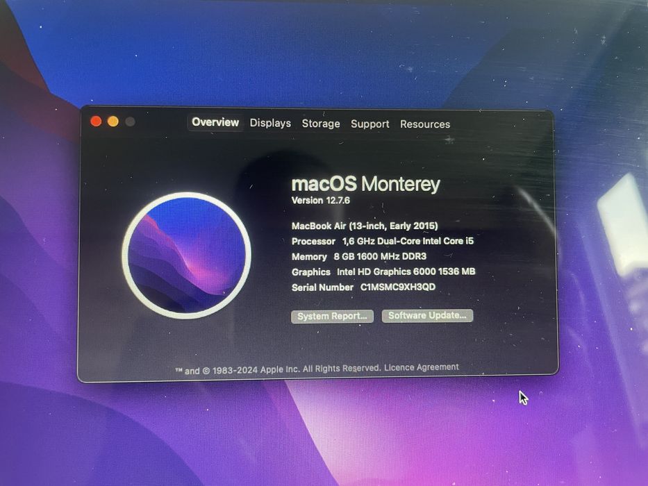 Macbook Air 13” 8GB RAM, Intel i5, 128GB