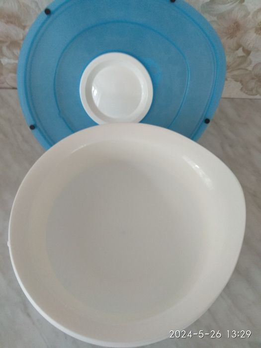 Замесочное блюдо Профи 4л Tupperware