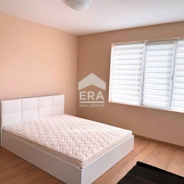 Само в ЕРА! Обзаведен едностаен апартамент за под наем в предпочитанат