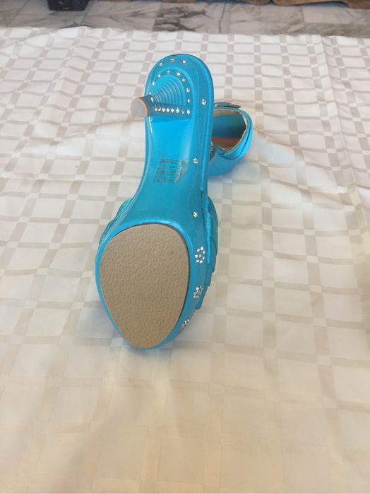 Дамски обувки от Англия