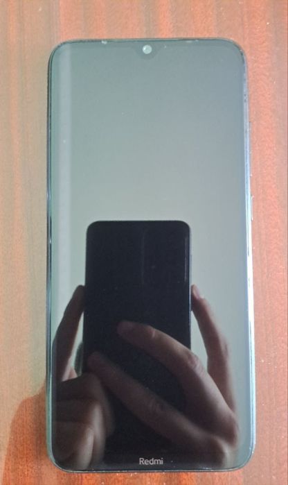 Redmi note 8 4/64 GB
Xotira
Operativ xotira: 4GB
Karob