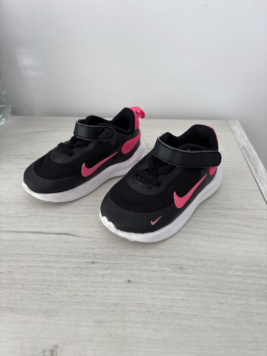 Детски маратонки Geox и Nike