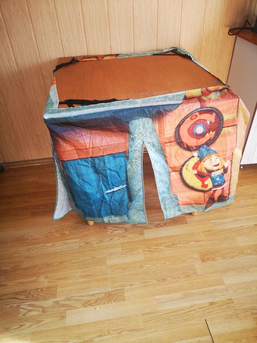 Cort de joaca pentru masa