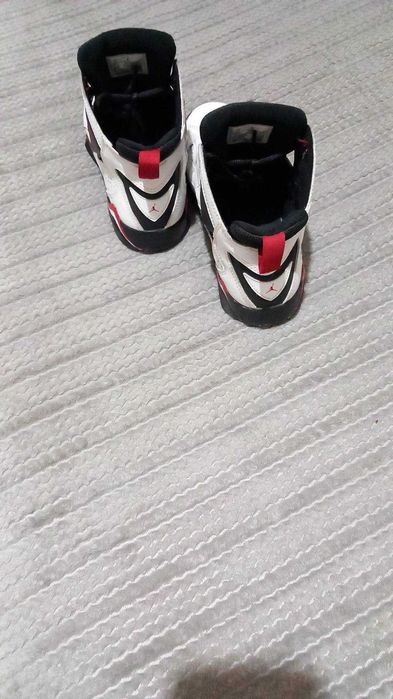 adidasi air jordan