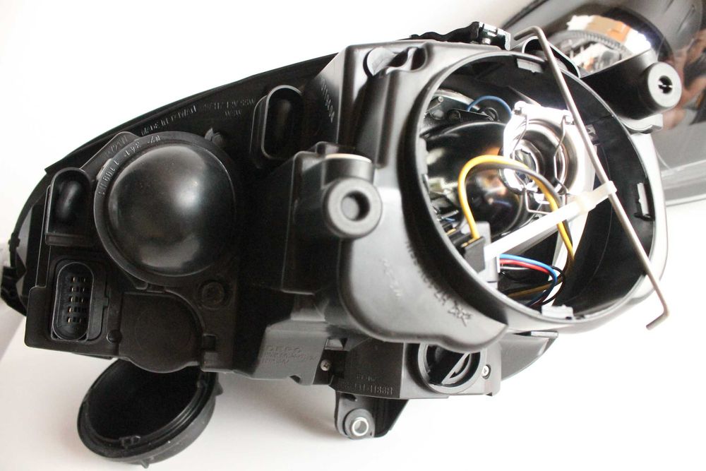 Фарове Голф 5 Тунинг Ейнджъл VW GOLF 5 Angle eyes ДЕПО Нови Опушени с ...