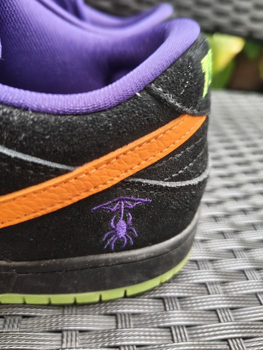 The Nike SB Dunk Low "Night of Mischief