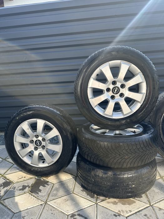 Vand jante aliaj opel R15  + cauciucuri 195 / 65 / R15 prindere 5x100 / 5 x 110