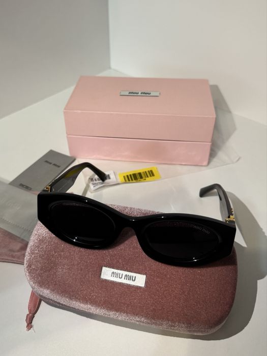 Ochelari de soare Miu Miu