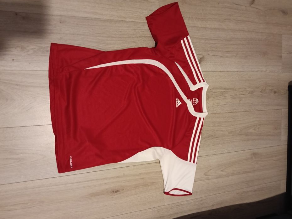 2 Tricouri originale Adidas+ Hanorac Adidas + Pantalon trening Adidas