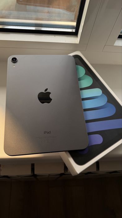 Продам IPad mini 6