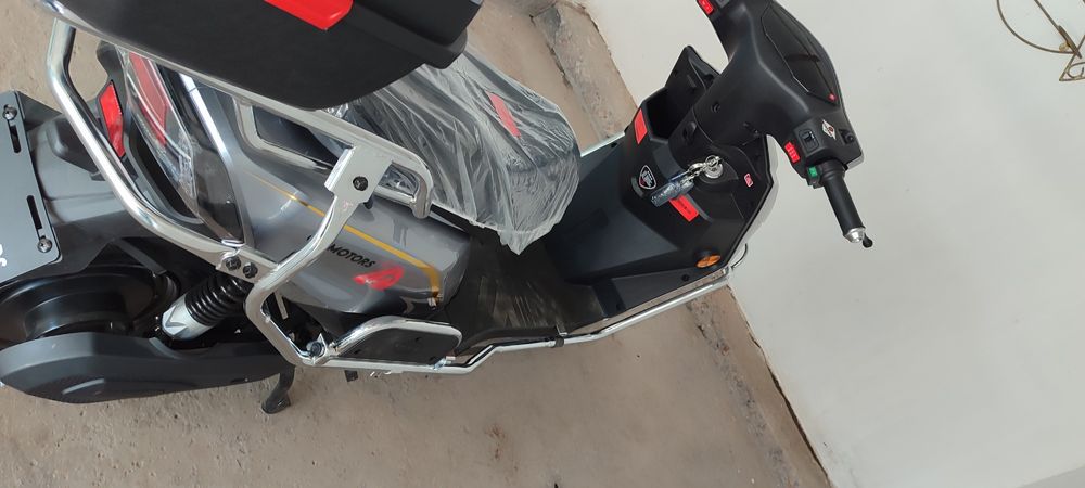 Продается электро скутер