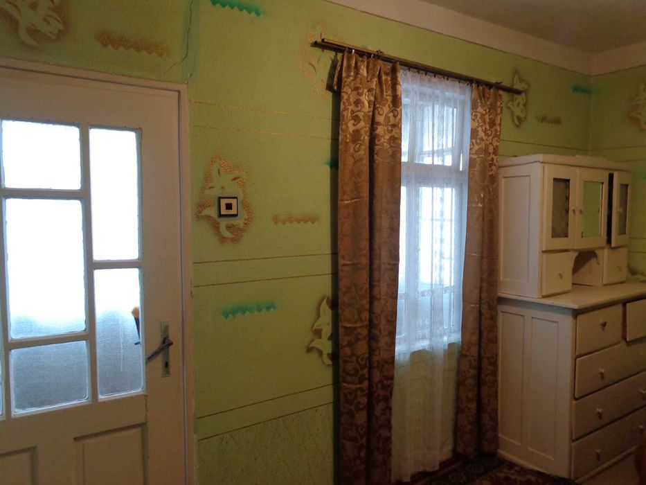 Къща с двор в гр. Смядово