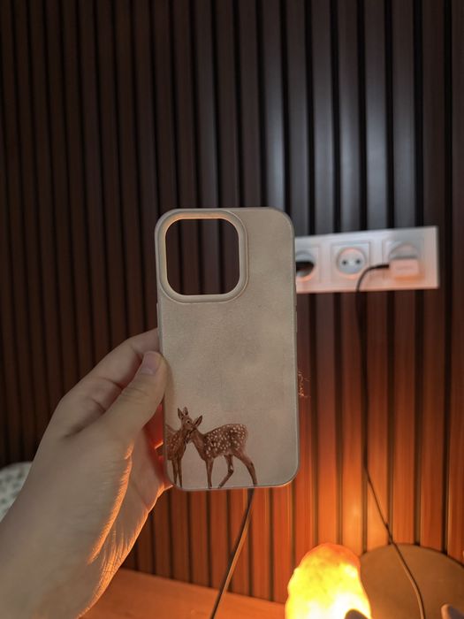 Чехлы на iPhone 15 pro