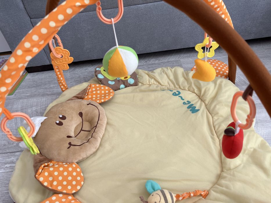 Vând saltea de joacă pentru bebeluși