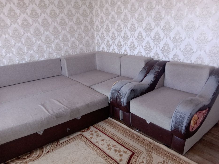 Продам диван б/у (самовывоз)