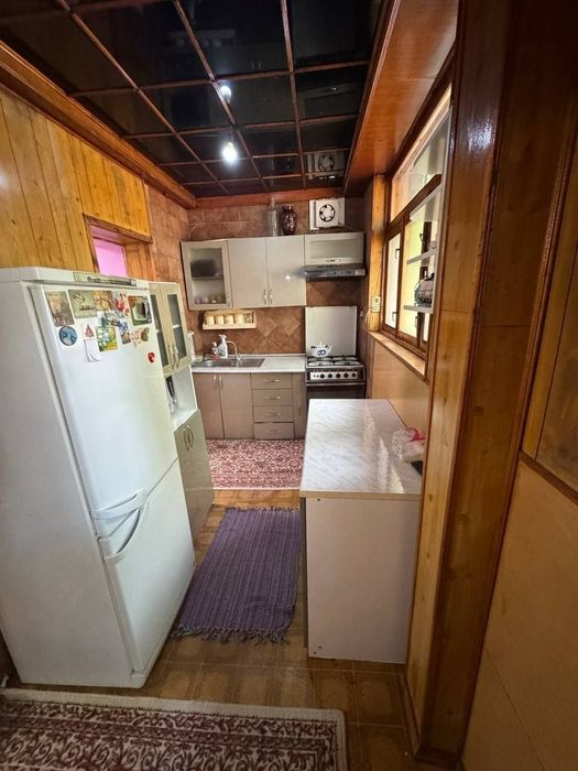 Продаётся Чиланзар 9 квартал 2в3/1/4 Балкон 2×6 ориентир РОВД