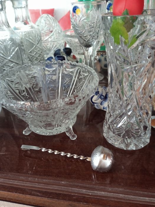 Отдам дёшево хрусталь