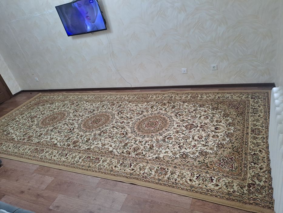 В продаже  Ковер