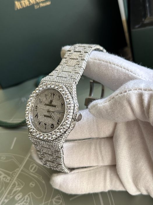 Audemars Piguet Royal Oak с диаманти